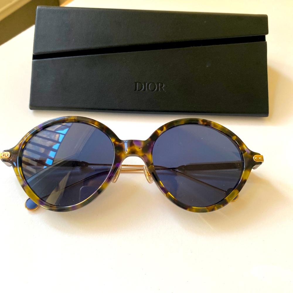 Never used Christian Dior Umbrage Round Sunglasses